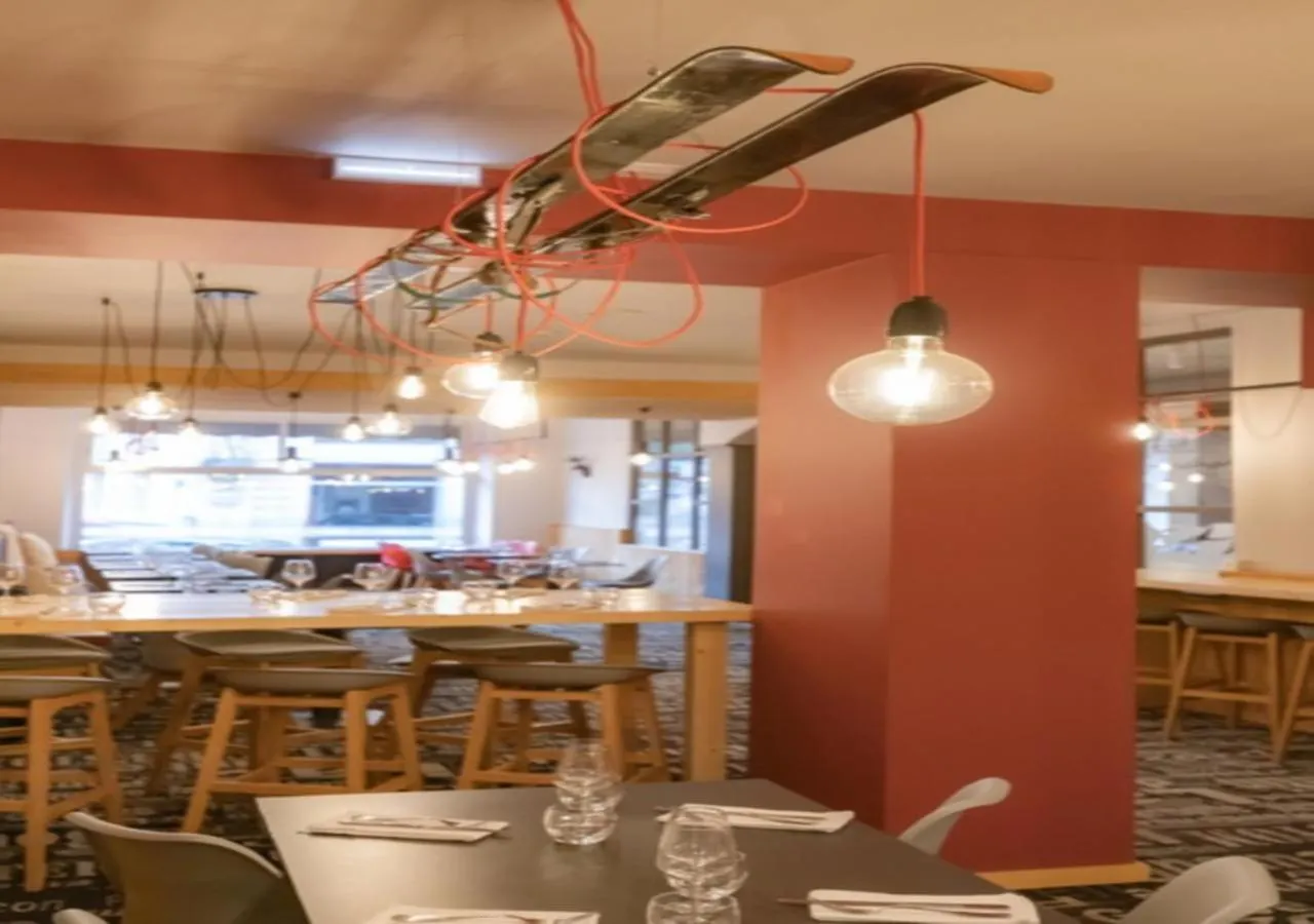Hotel Le Sacca, Nouvelle Equipe Cauterets