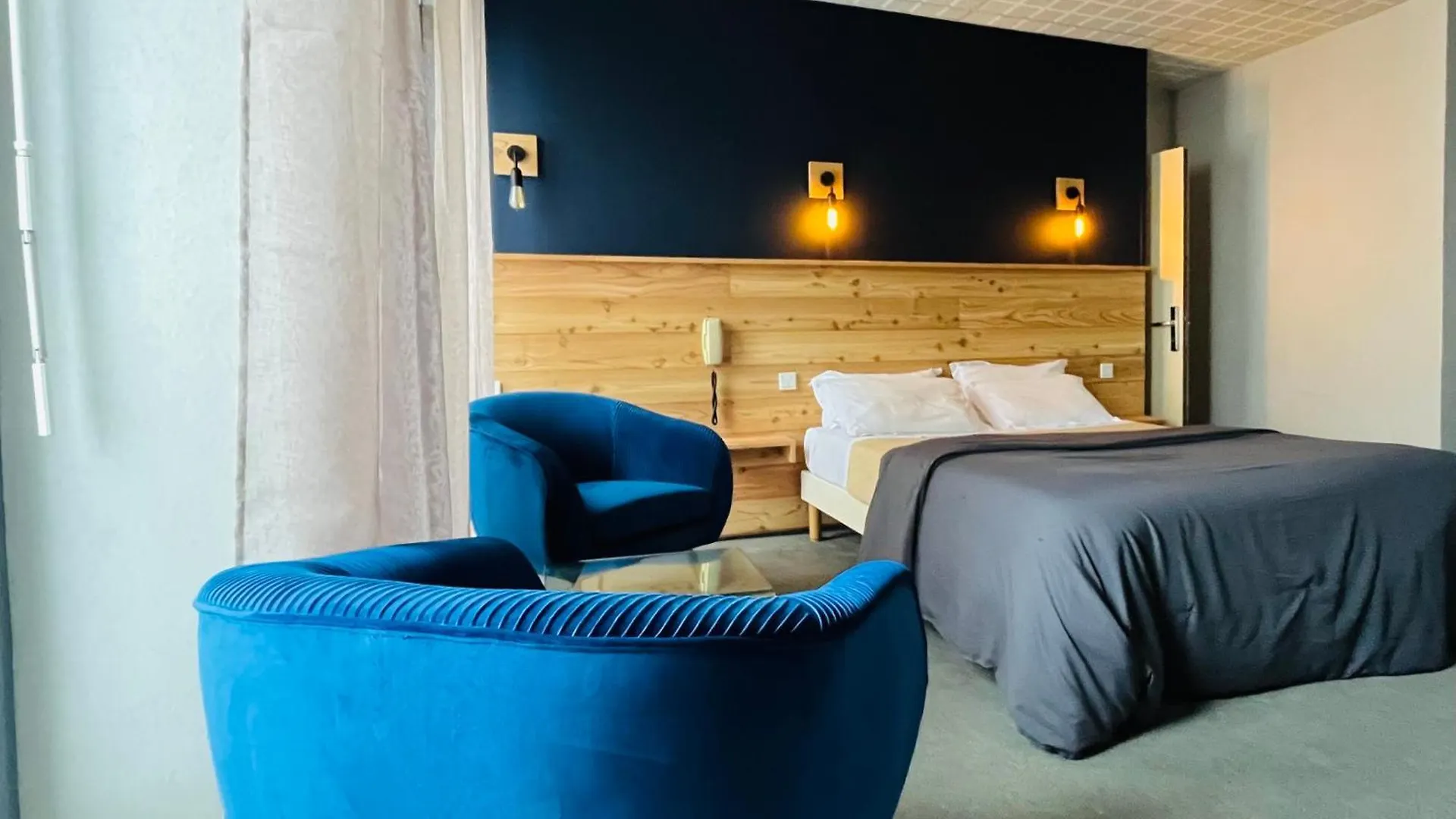 Hotel Le Sacca, Nouvelle Equipe Cauterets