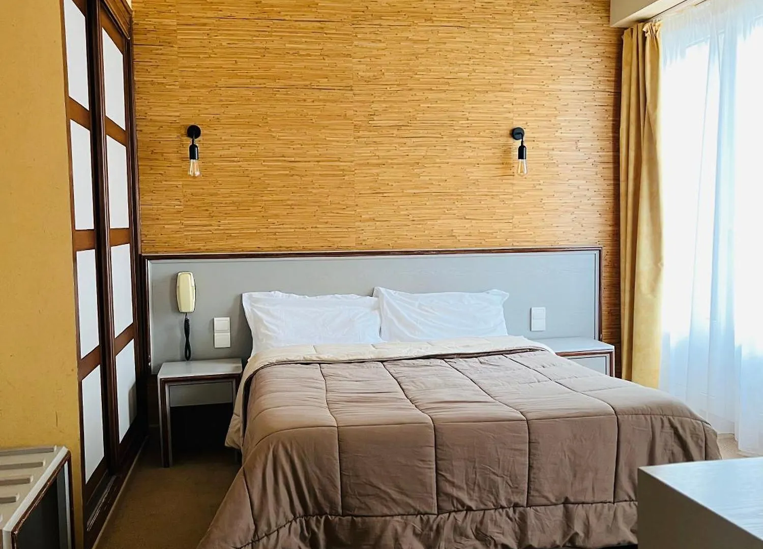 Hotel Le Sacca, Nouvelle Equipe Cauterets